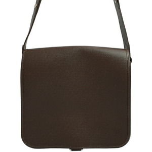 Louis Vuitton Taiga Shoulder Bag rei